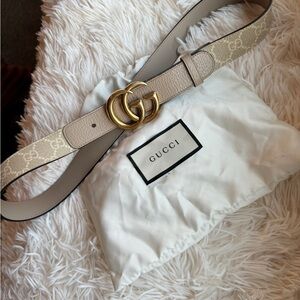 Gucci Light Tan Belt with Gold GG Buckle